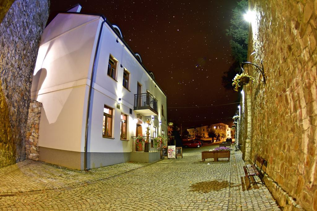 Kamienica Przy Bramie Hotel Opatow  Exterior photo
